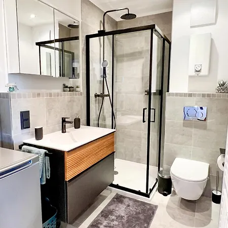 Jupas - Premium アパート